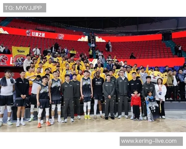 CBA季前赛精彩对决浙江队与辽宁队的巅峰之战即将上演